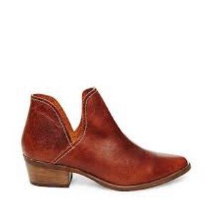 Steve Madden Austin‎ leather ankle boots size 6